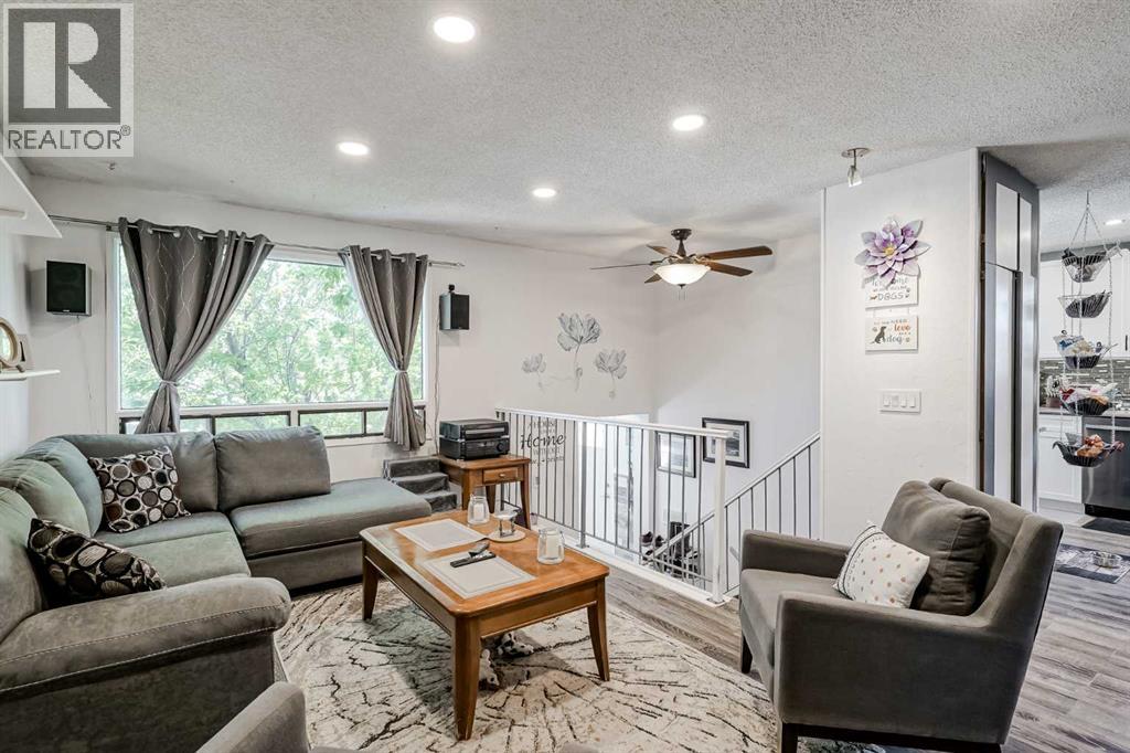 Property at 563 Deerpath Court SE image 4