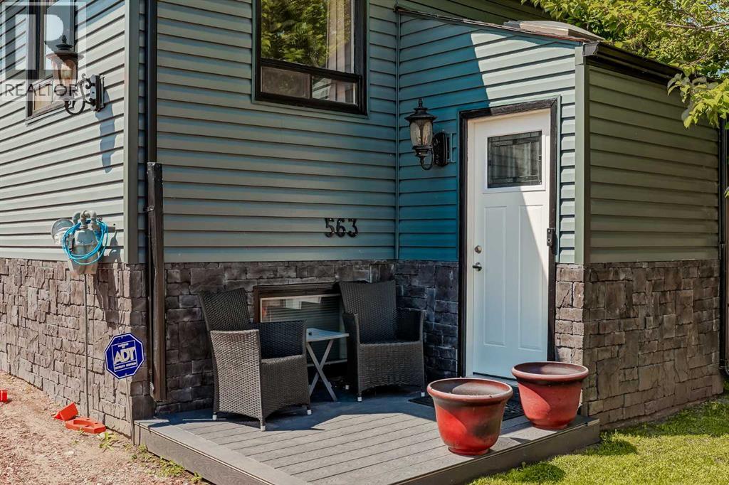 Property at 563 Deerpath Court SE image 2