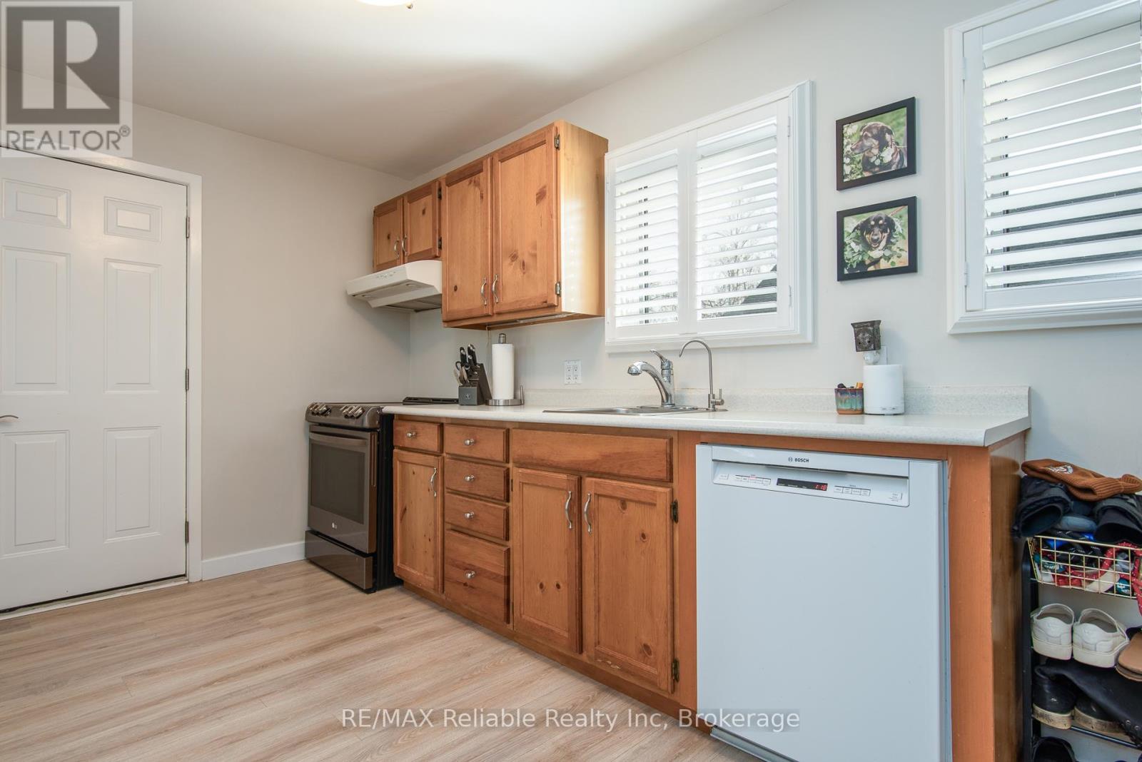 47 West William Street, Huron East, Ontario  N0K 1W0 - Photo 20 - X12342669