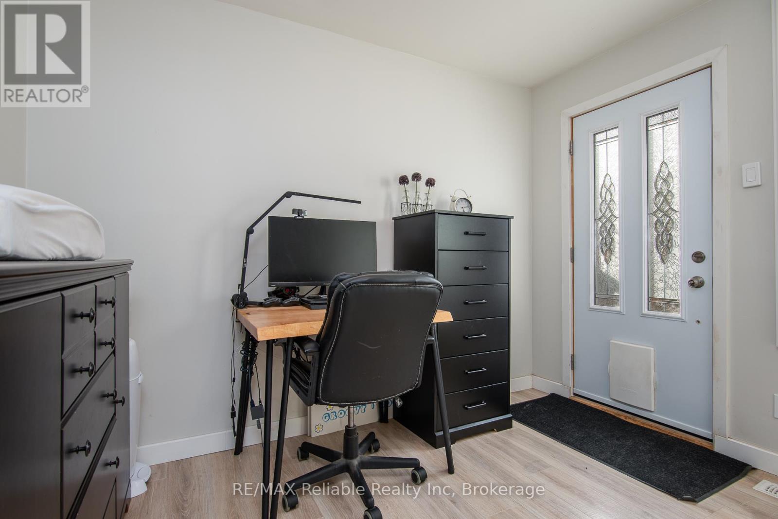 47 West William Street, Huron East, Ontario  N0K 1W0 - Photo 25 - X12342669