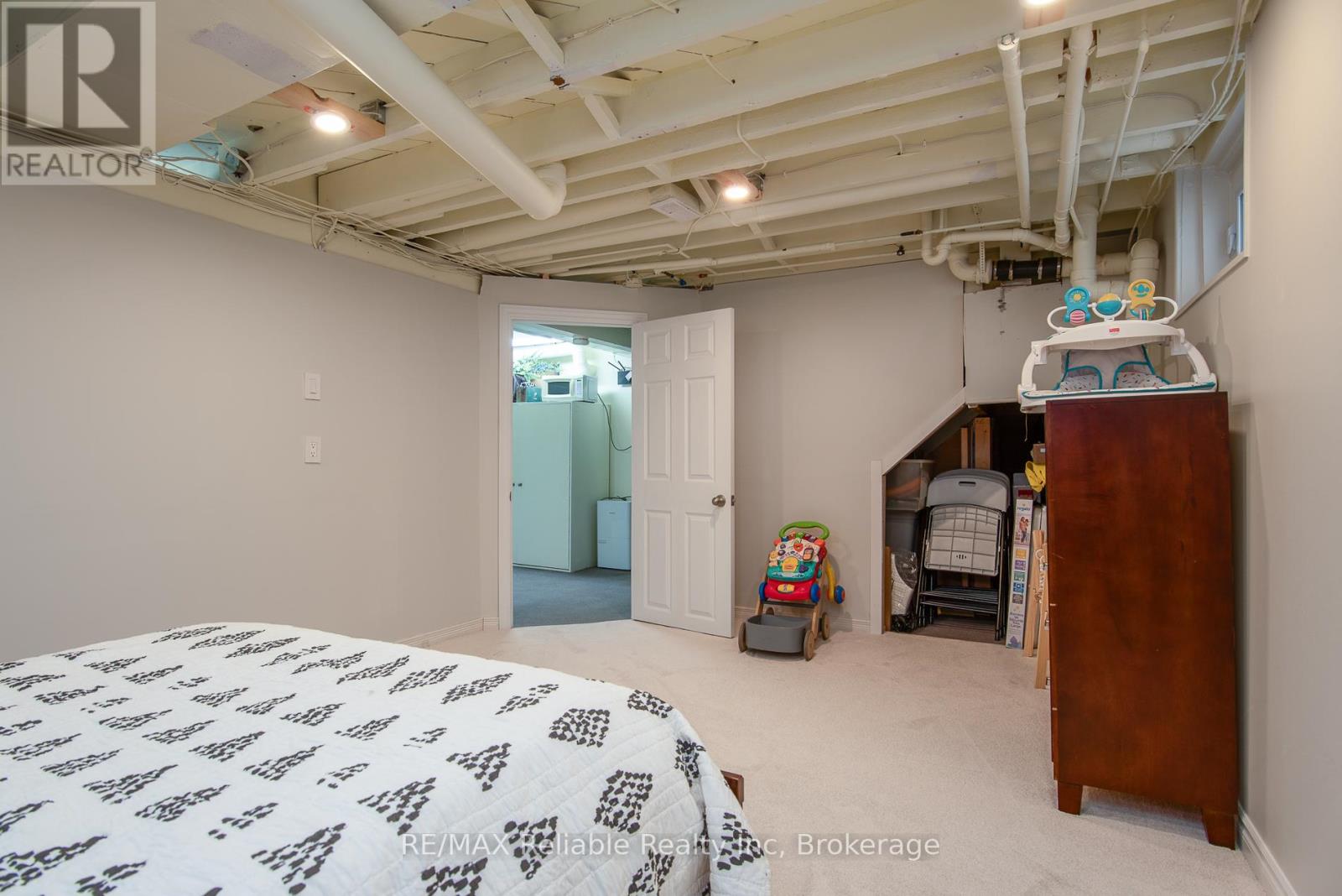 47 West William Street, Huron East, Ontario  N0K 1W0 - Photo 28 - X12342669