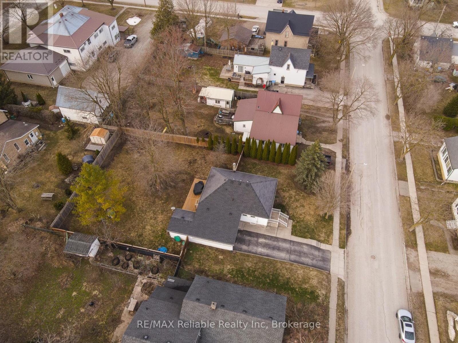47 West William Street, Huron East, Ontario  N0K 1W0 - Photo 34 - X12342669