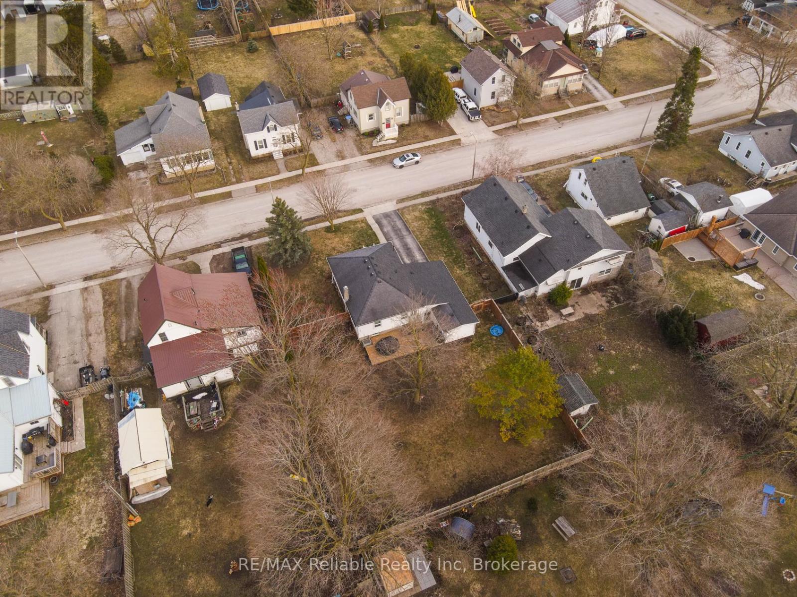 47 West William Street, Huron East, Ontario  N0K 1W0 - Photo 36 - X12342669