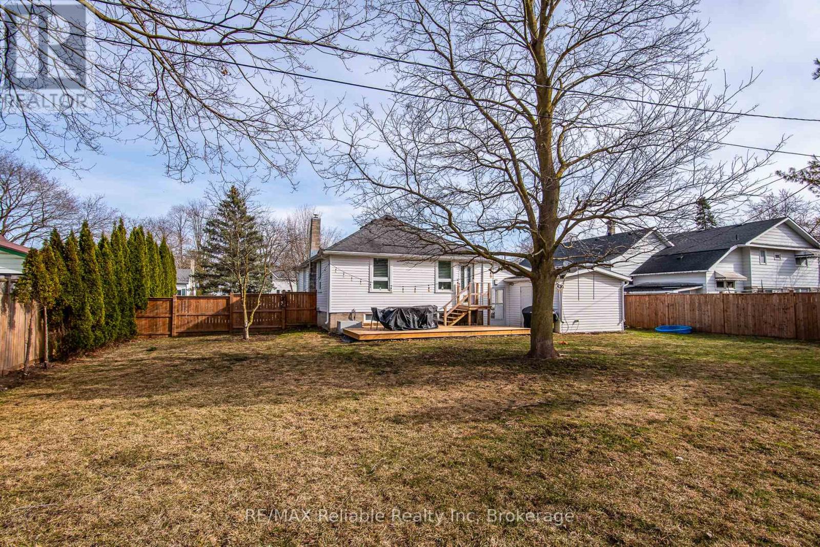 47 West William Street, Huron East, Ontario  N0K 1W0 - Photo 4 - X12342669