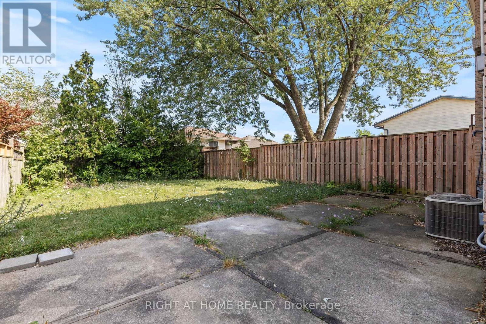 10 Mcdougall Drive, Thorold (Confederation Heights), Ontario  L2V 4C4 - Photo 28 - X12342642