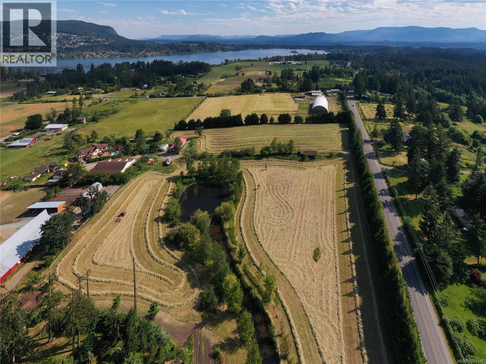 6821 Lakes Rd, Duncan, British Columbia  V9L 5W4 - Photo 2 - 1011047