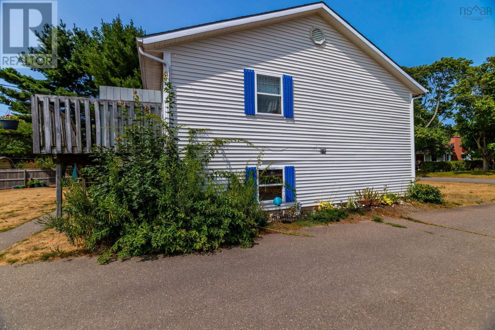 19 Taylor Drive, Middleton, Nova Scotia  B0S 1P0 - Photo 4 - 202520120