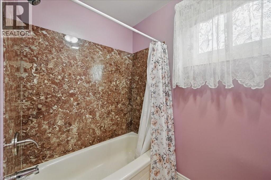 874 Robinson Road, Dunnville, Ontario  N1A 2W1 - Photo 30 - 40723913