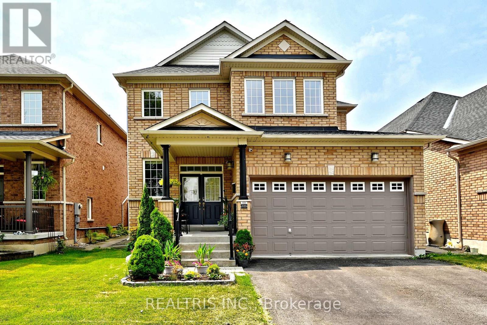 Property at 10B HUNT STREET image 1