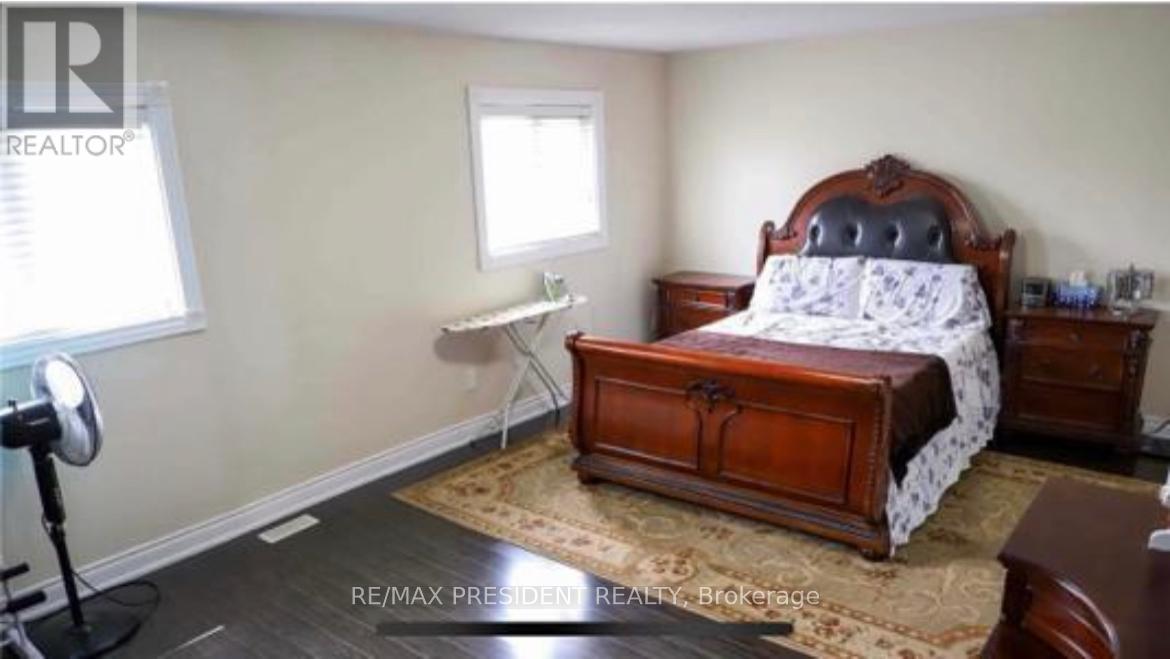146 Havelock Drive, Brampton, Ontario  L6W 4G3 - Photo 15 - W12342305