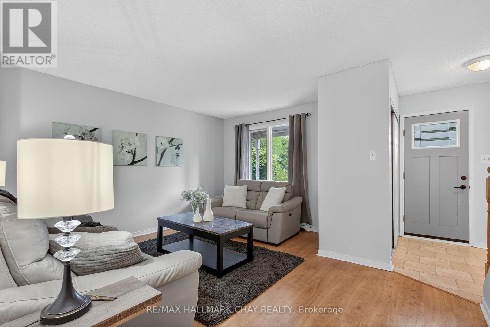Property at 992 ANNA MARIA AVENUE image 4