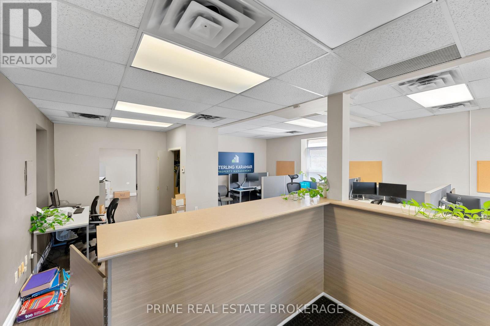 580 Waterloo Street, London East, Ontario  N6B 2P9 - Photo 6 - X12341291