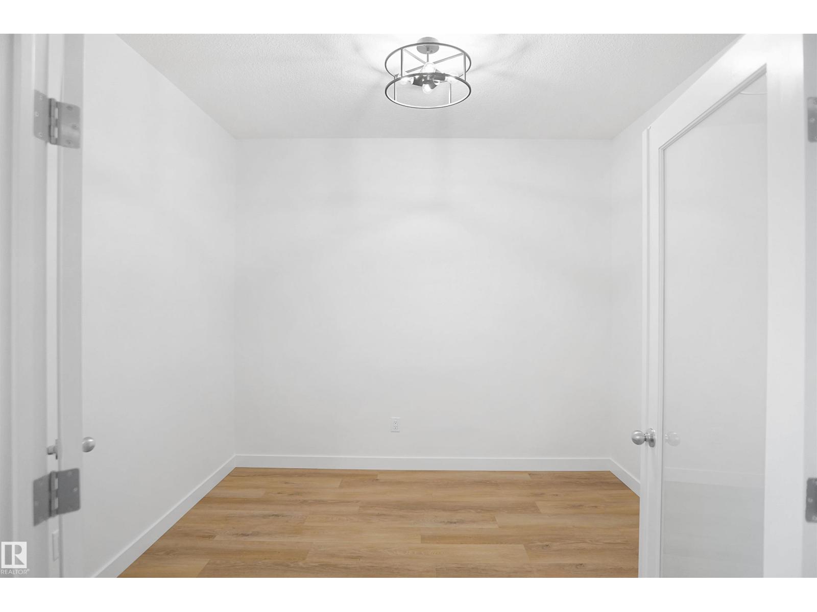 1332 11 Av Nw, Edmonton, Alberta  T6T 2R6 - Photo 12 - E4452755