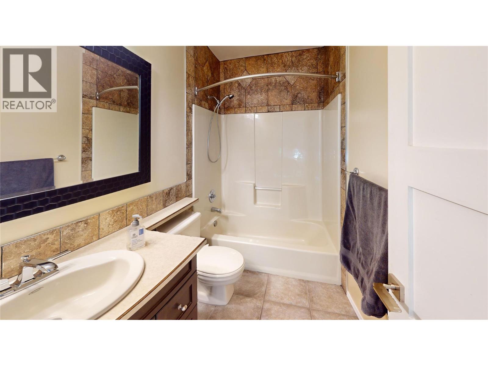 7392 8th Avenue, Hosmer, British Columbia  V0B 1M5 - Photo 23 - 10359204