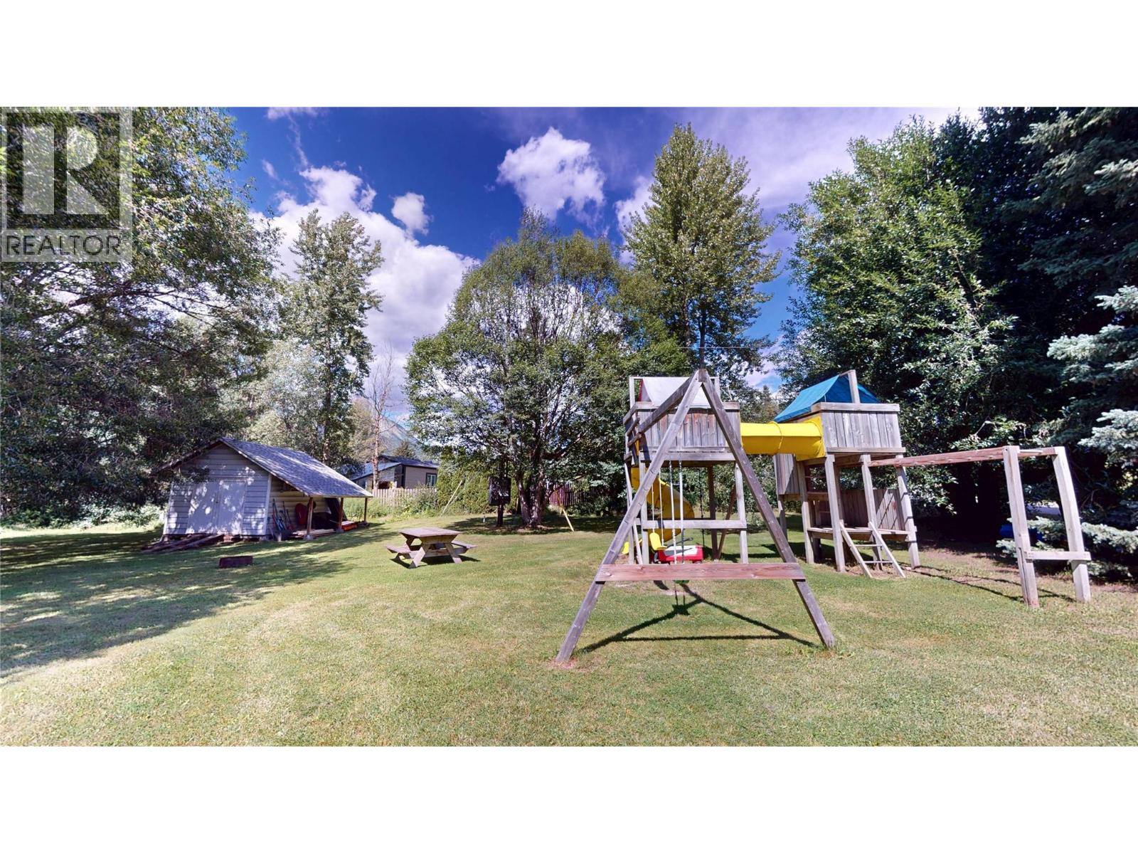 7392 8th Avenue, Hosmer, British Columbia  V0B 1M5 - Photo 53 - 10359204