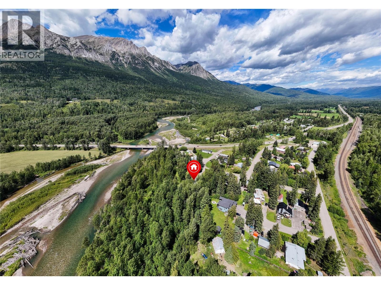 7392 8th Avenue, Hosmer, British Columbia  V0B 1M5 - Photo 63 - 10359204