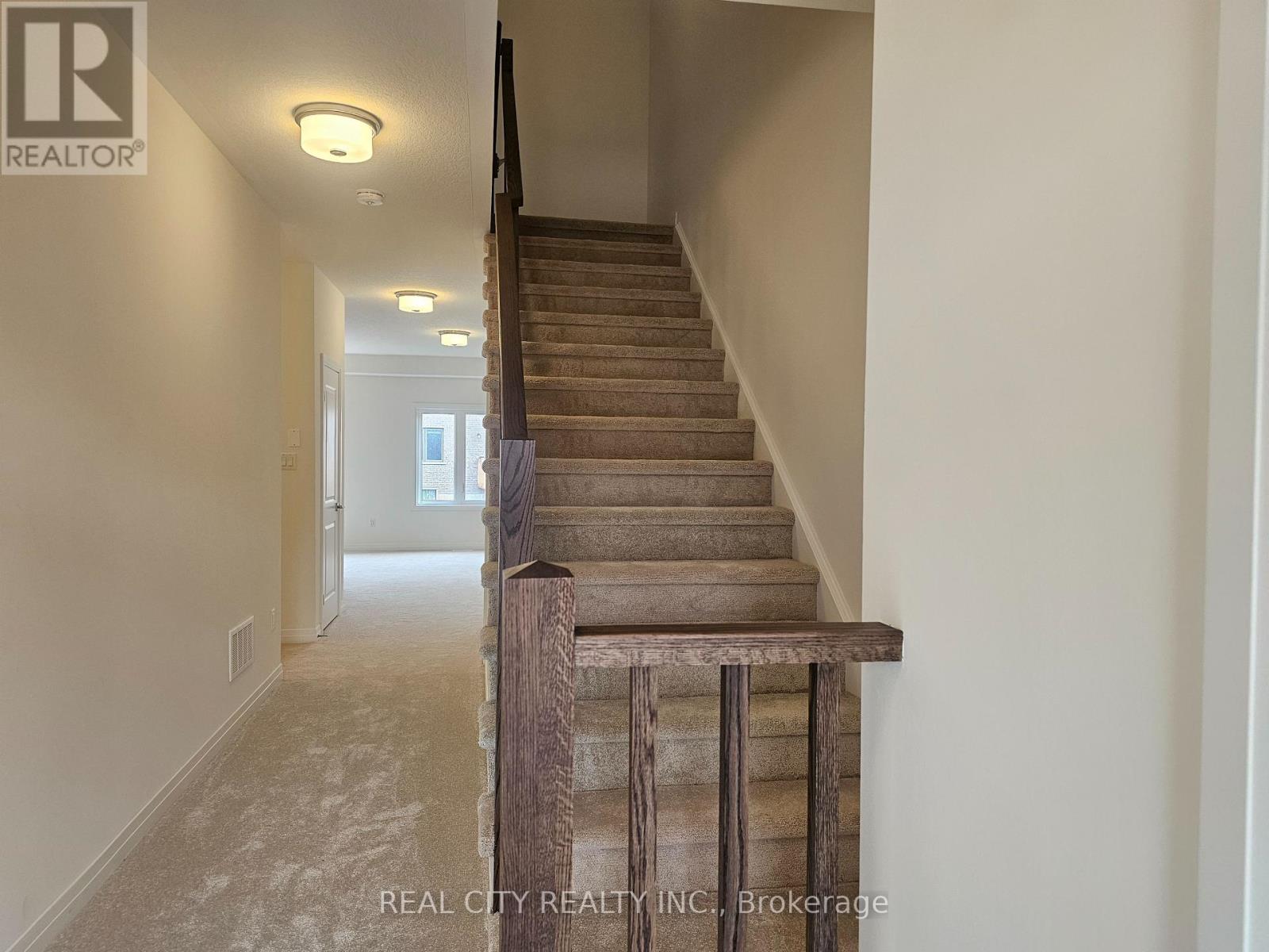 48 Mckernan Avenue, Brantford, Ontario  N3V 0B9 - Photo 16 - X12316382