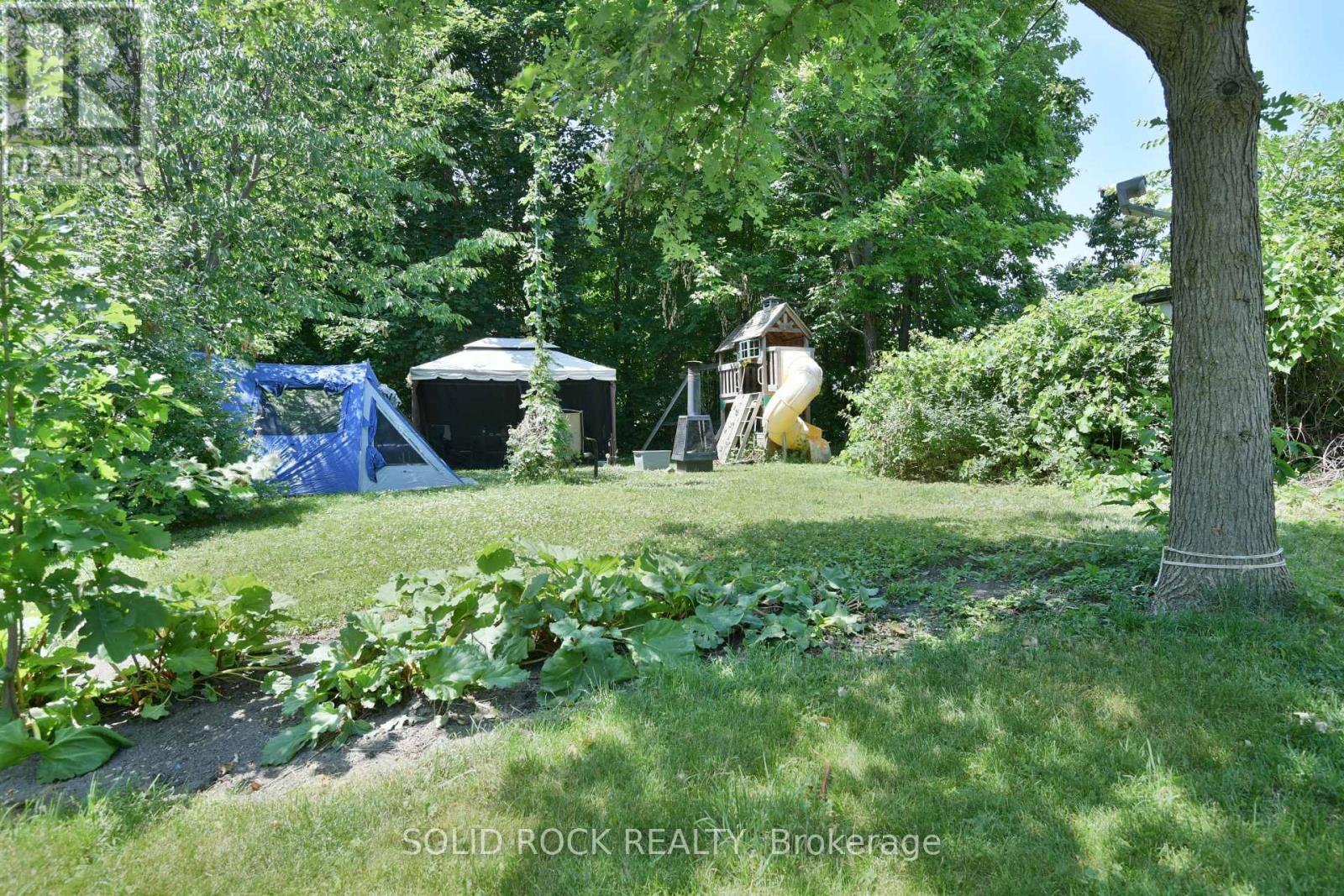 54 William Street W, Arnprior, Ontario  K7S 1J9 - Photo 3 - X12342791
