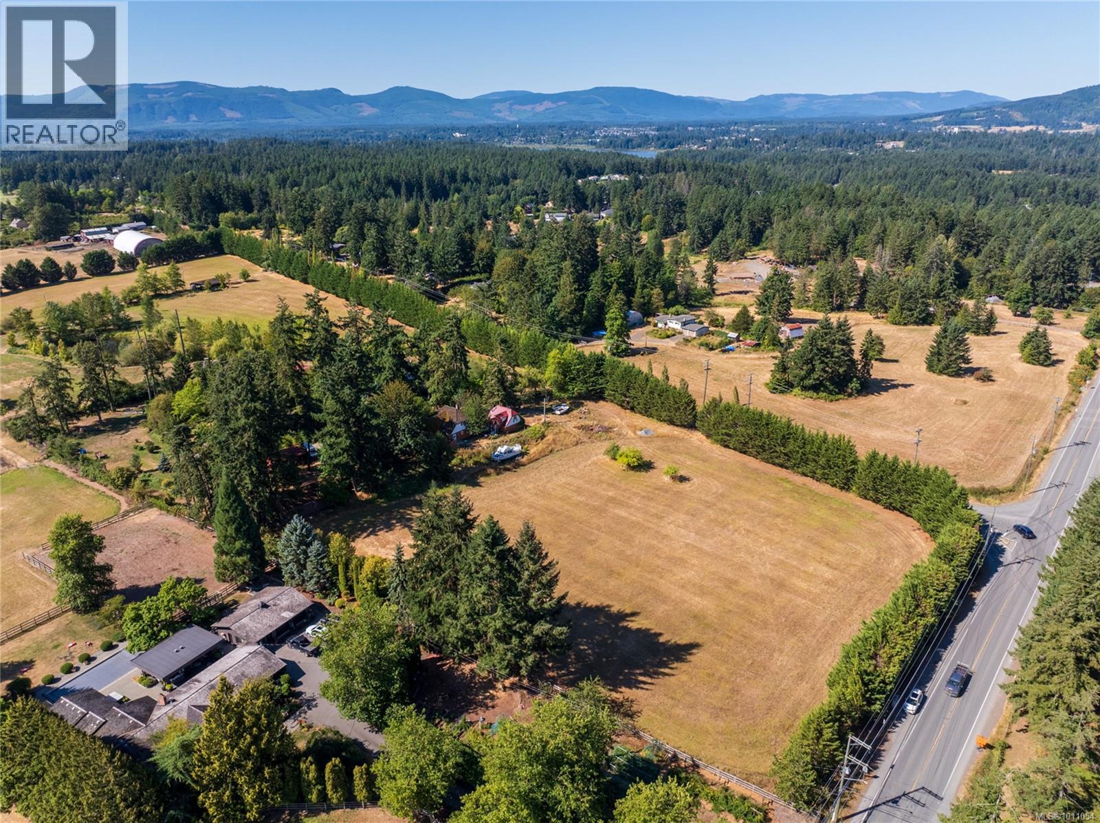 6883 Lakes Rd, Duncan, British Columbia