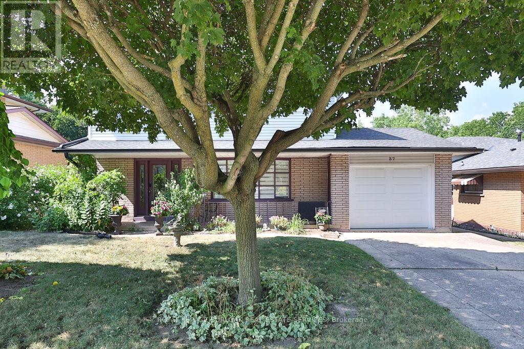 37 Sunrise Crescent, Hamilton (Dundas), Ontario  L9H 3S1 - Photo 29 - X12342720