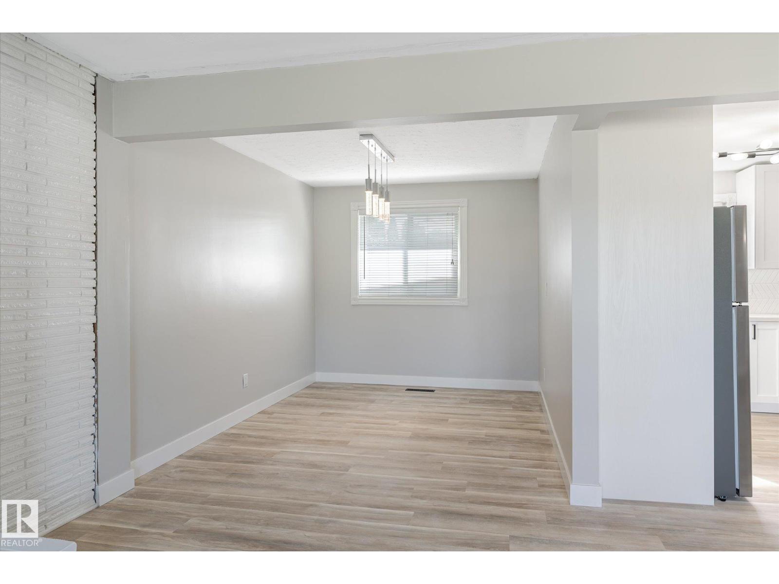 Property at 13543 139 ST NW image 5