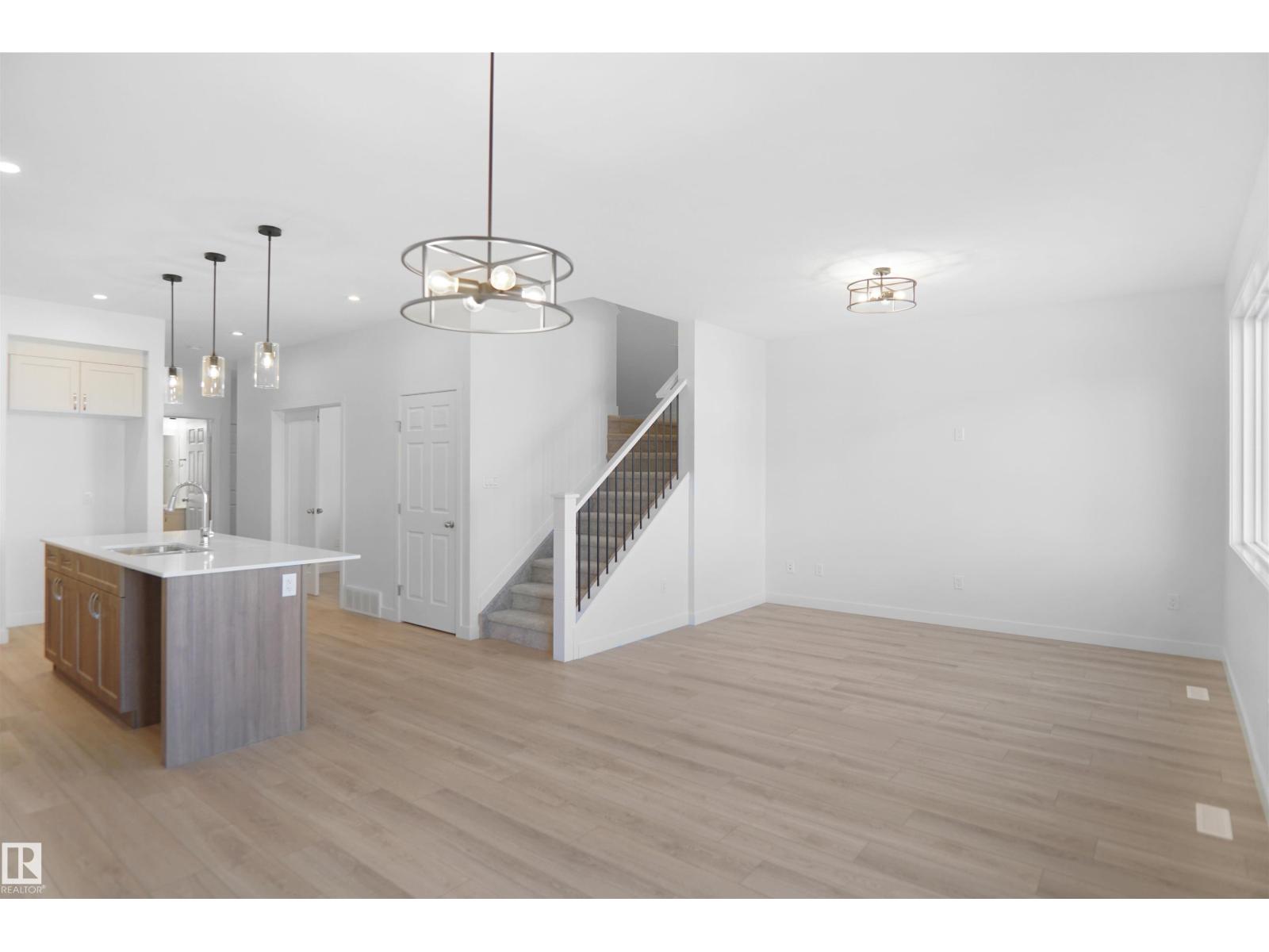 1503 26 St Nw, Edmonton, Alberta  T6T 2R6 - Photo 4 - E4452759