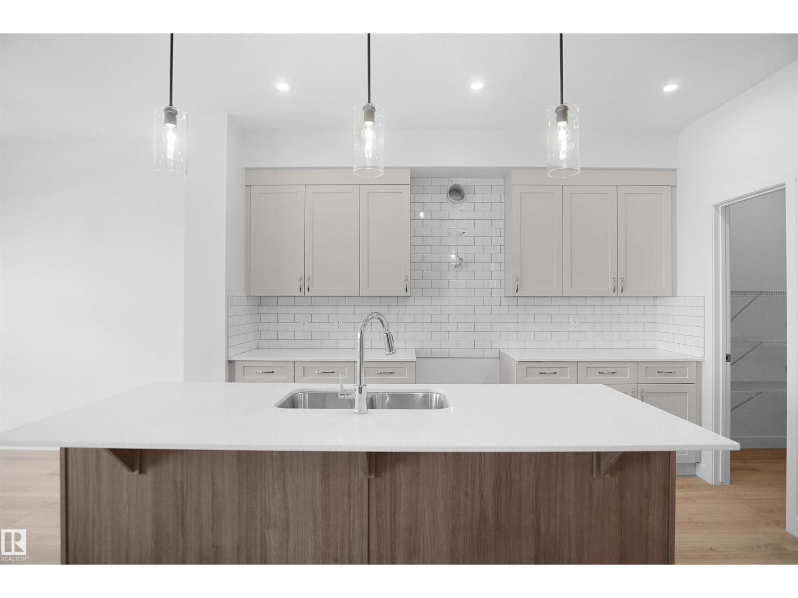 1503 26 St Nw, Edmonton, Alberta  T6T 2R6 - Photo 7 - E4452759