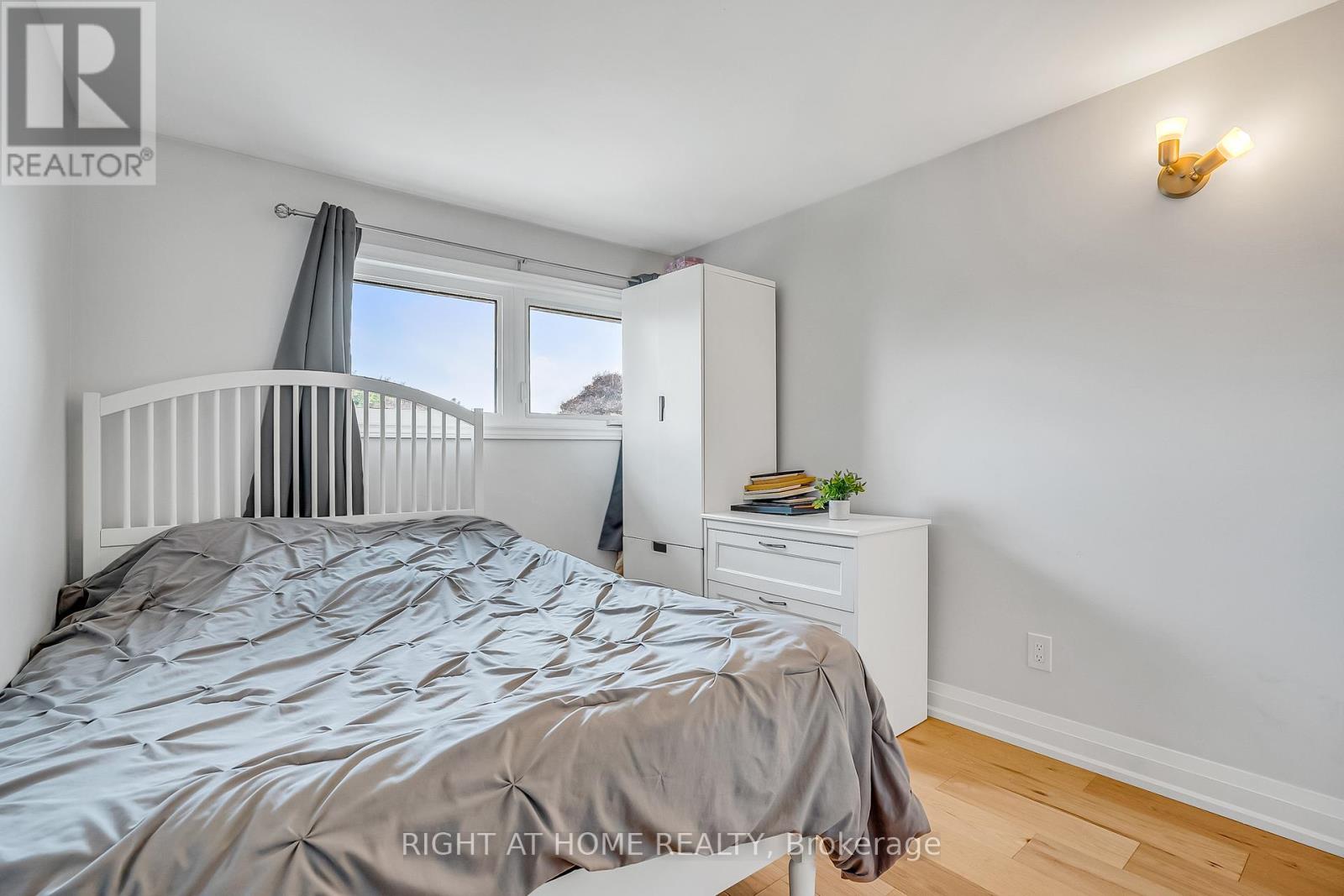 6824 Avila Road, Mississauga, Ontario  L5N 1R8 - Photo 32 - W12342444