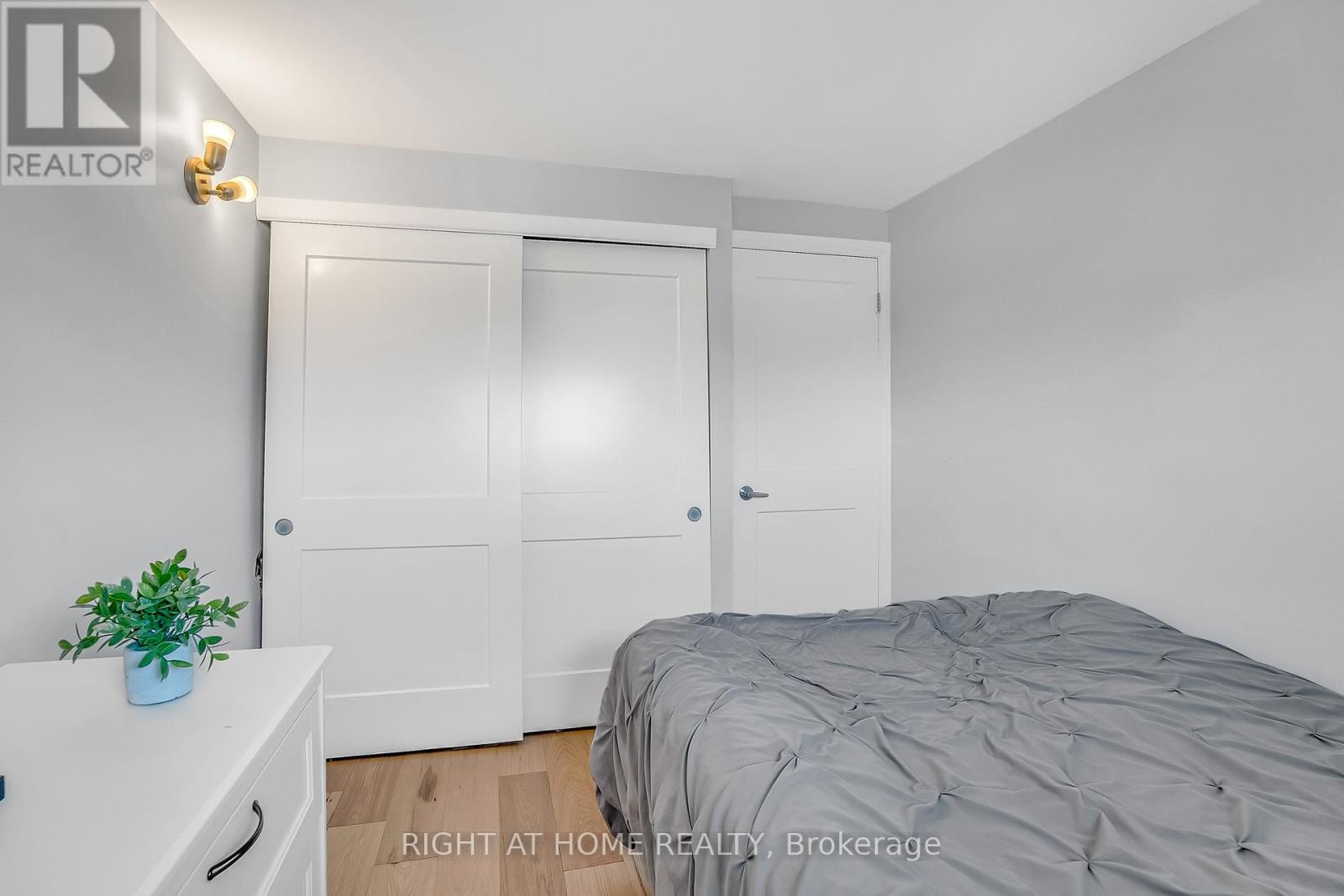 6824 Avila Road, Mississauga, Ontario  L5N 1R8 - Photo 34 - W12342444