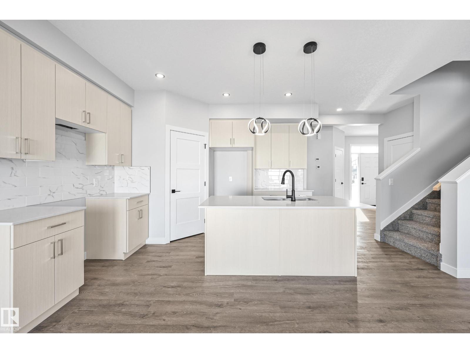 76 Maple Cr, Gibbons, Alberta  T0A 1N0 - Photo 7 - E4452762