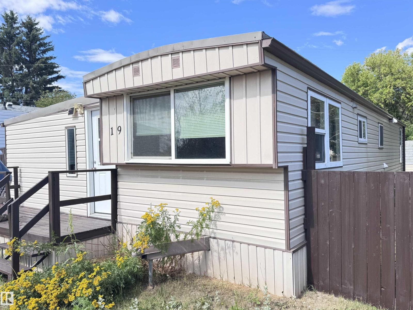 #19 9501 104 Av, Westlock, Alberta  T7P 1M7 - Photo 2 - E4452763