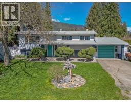 714 Maple Street Sicamous, Sicamous, Ca