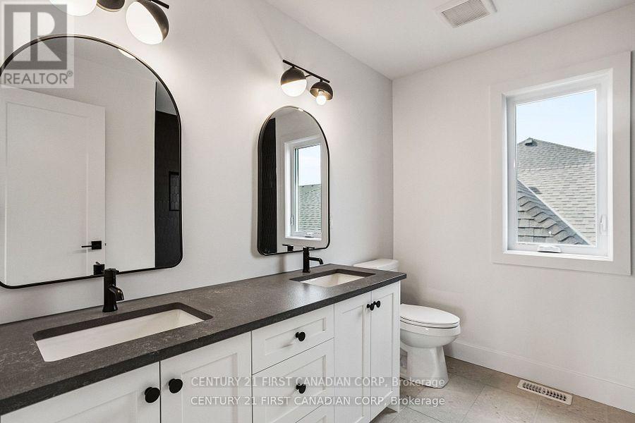 3871 Big Leaf Trail, London South (South V), Ontario  N6P 1H5 - Photo 29 - X12342925