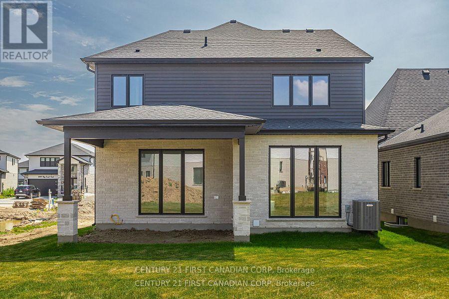 3871 Big Leaf Trail, London South (South V), Ontario  N6P 1H5 - Photo 42 - X12342925