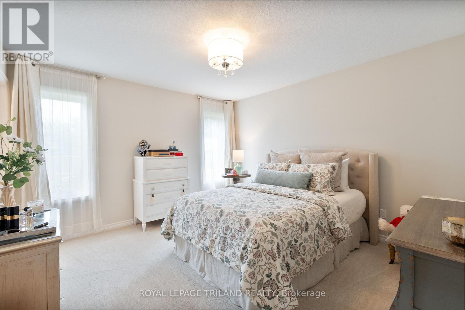 401 Beamish Street, Central Elgin, Ontario  N5L 0A7 - Photo 19 - X12342937