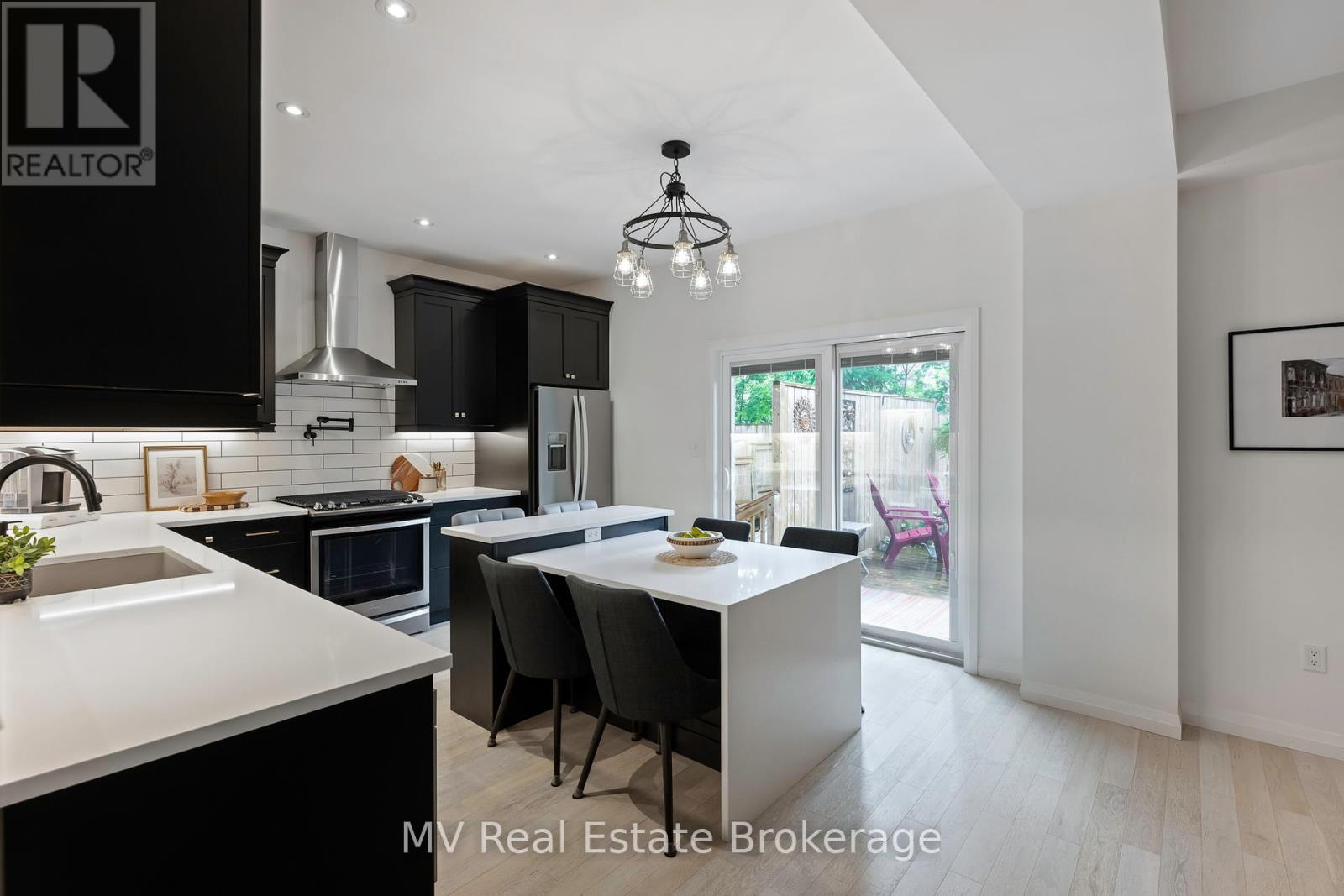 34 Creekside Terrace Private, Centre Wellington, Ontario  N1M 0H4 - Photo 15 - X12342867