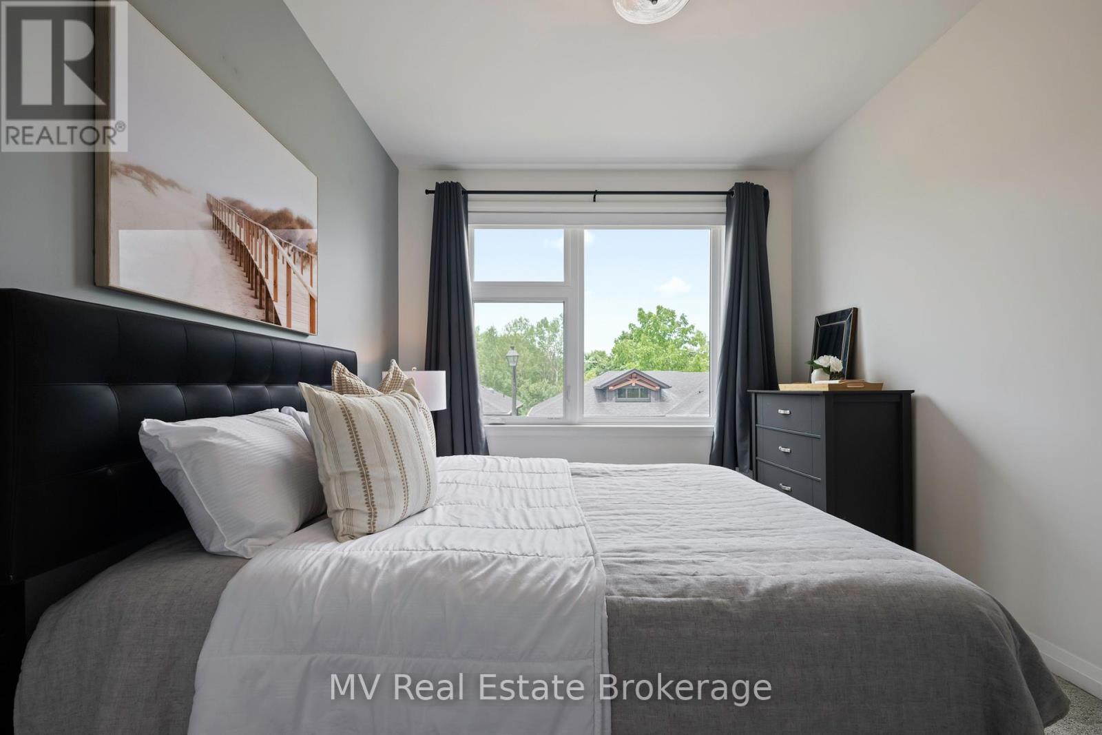 34 Creekside Terrace Private, Centre Wellington, Ontario  N1M 0H4 - Photo 35 - X12342867