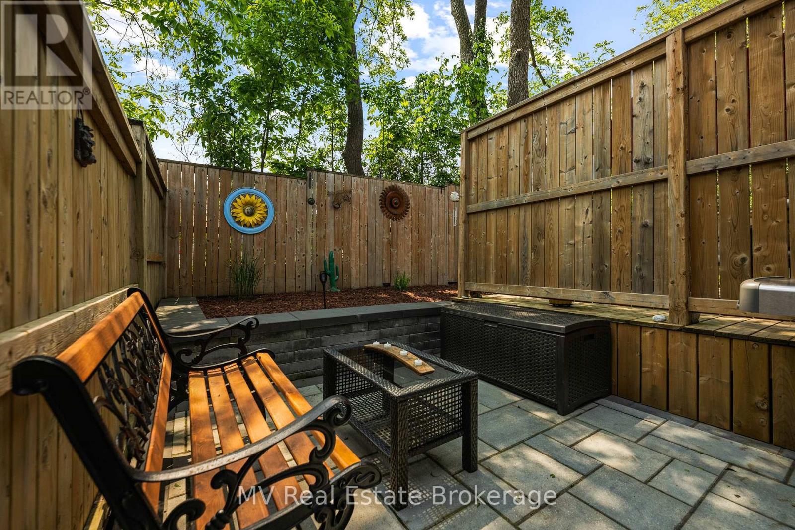 34 Creekside Terrace Private, Centre Wellington, Ontario  N1M 0H4 - Photo 45 - X12342867