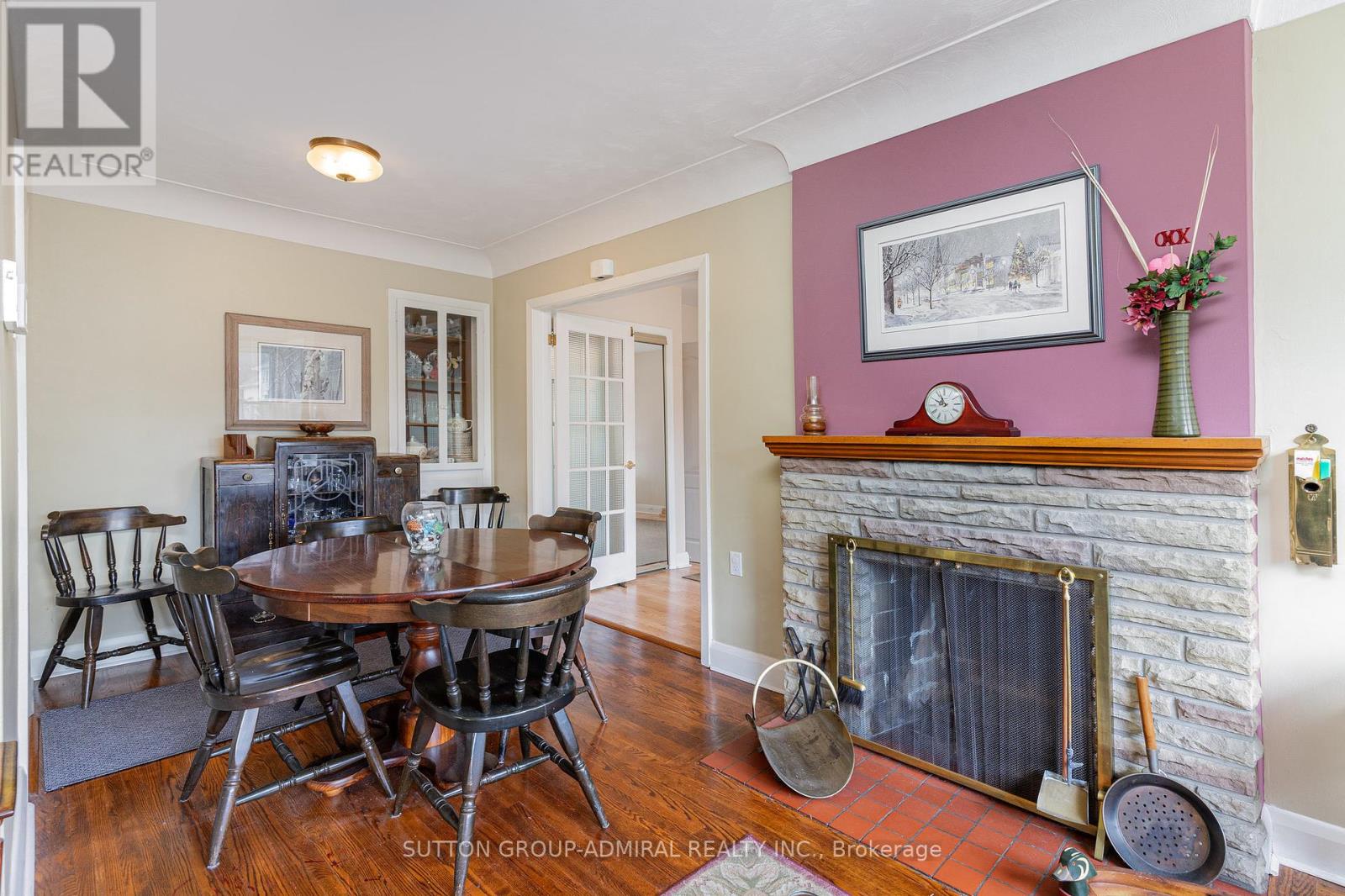 2455 Rebecca Street, Oakville, Ontario  L6L 2B1 - Photo 5 - W12342811