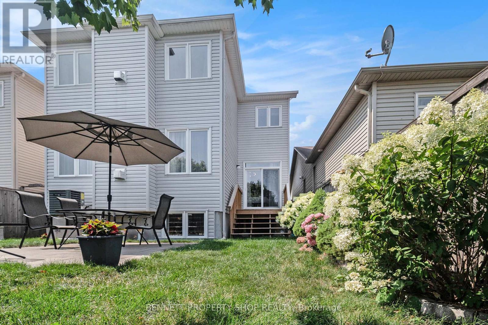 295 Harthill Way, Ottawa, Ontario  K2J 0P3 - Photo 25 - X12316085