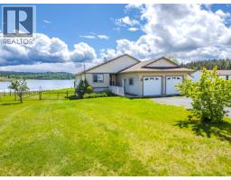 5526 Lakeside Court, 103 Mile House, Ca