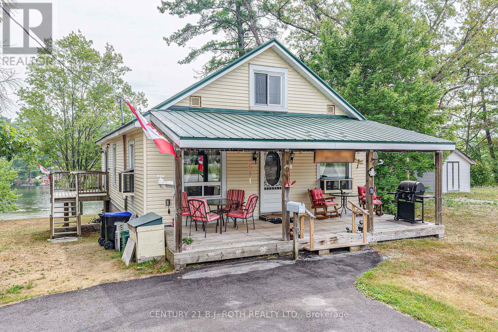 Property at 3297 MUSKOKA STREET image 4