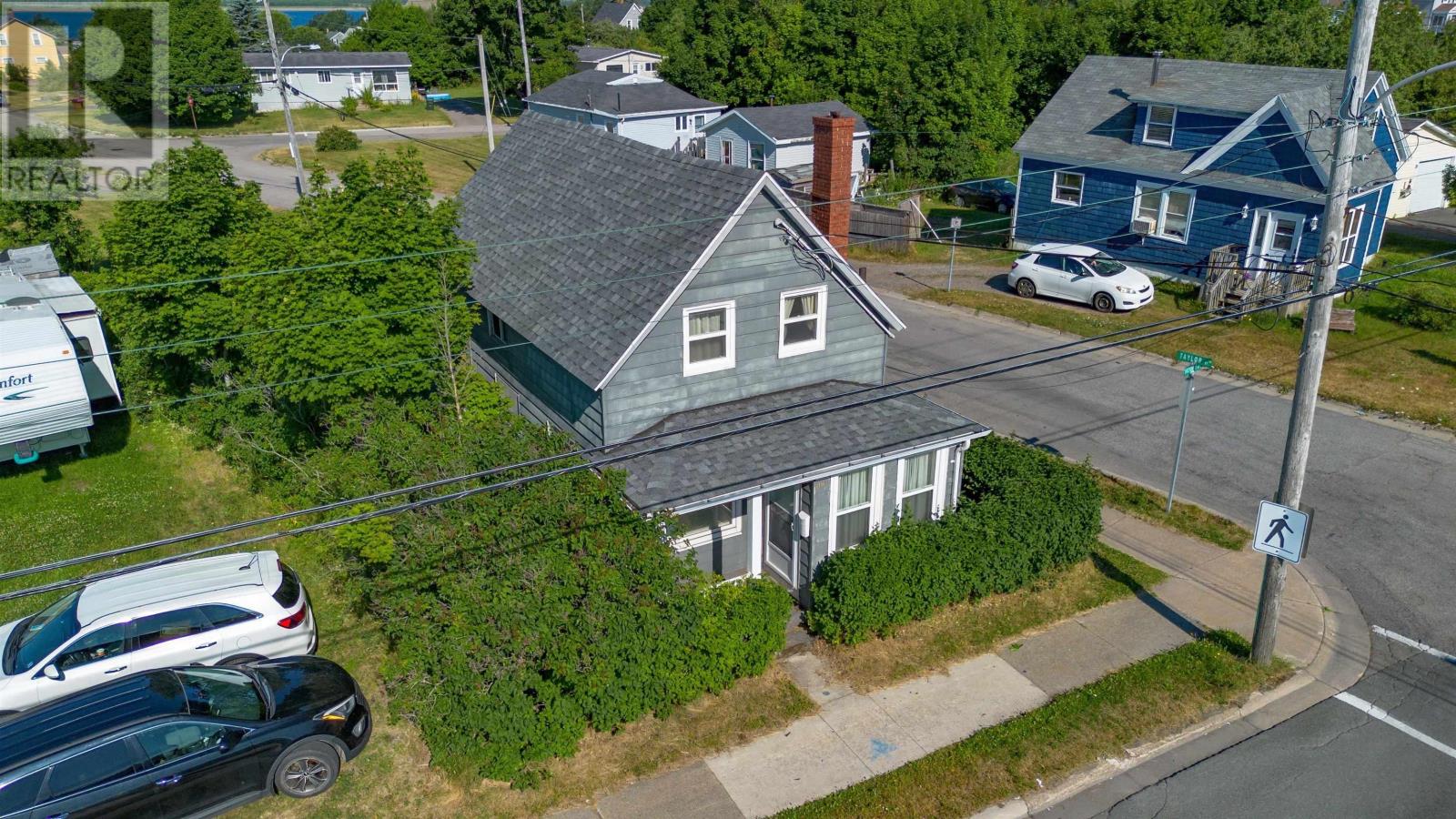 1373 Victoria Road, Sydney, Nova Scotia  B1N 2W9 - Photo 5 - 202518166