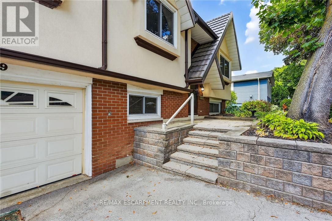 Property at 2479 BRIDGE ROAD image 5