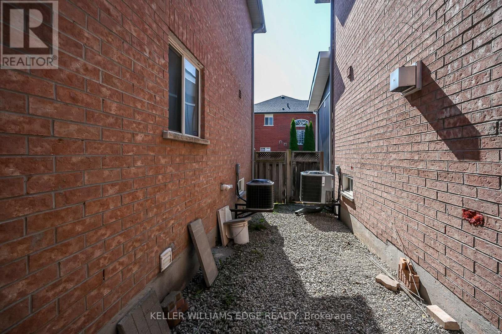 Property at 5648 EVELYN LANE image 3