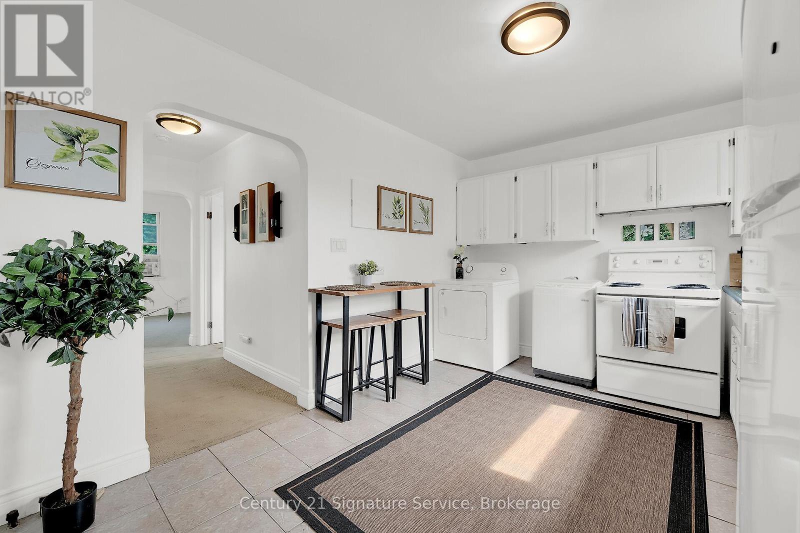 17 Fleming Avenue W, Brampton, Ontario  L6Y 1J9 - Photo 14 - W12342900