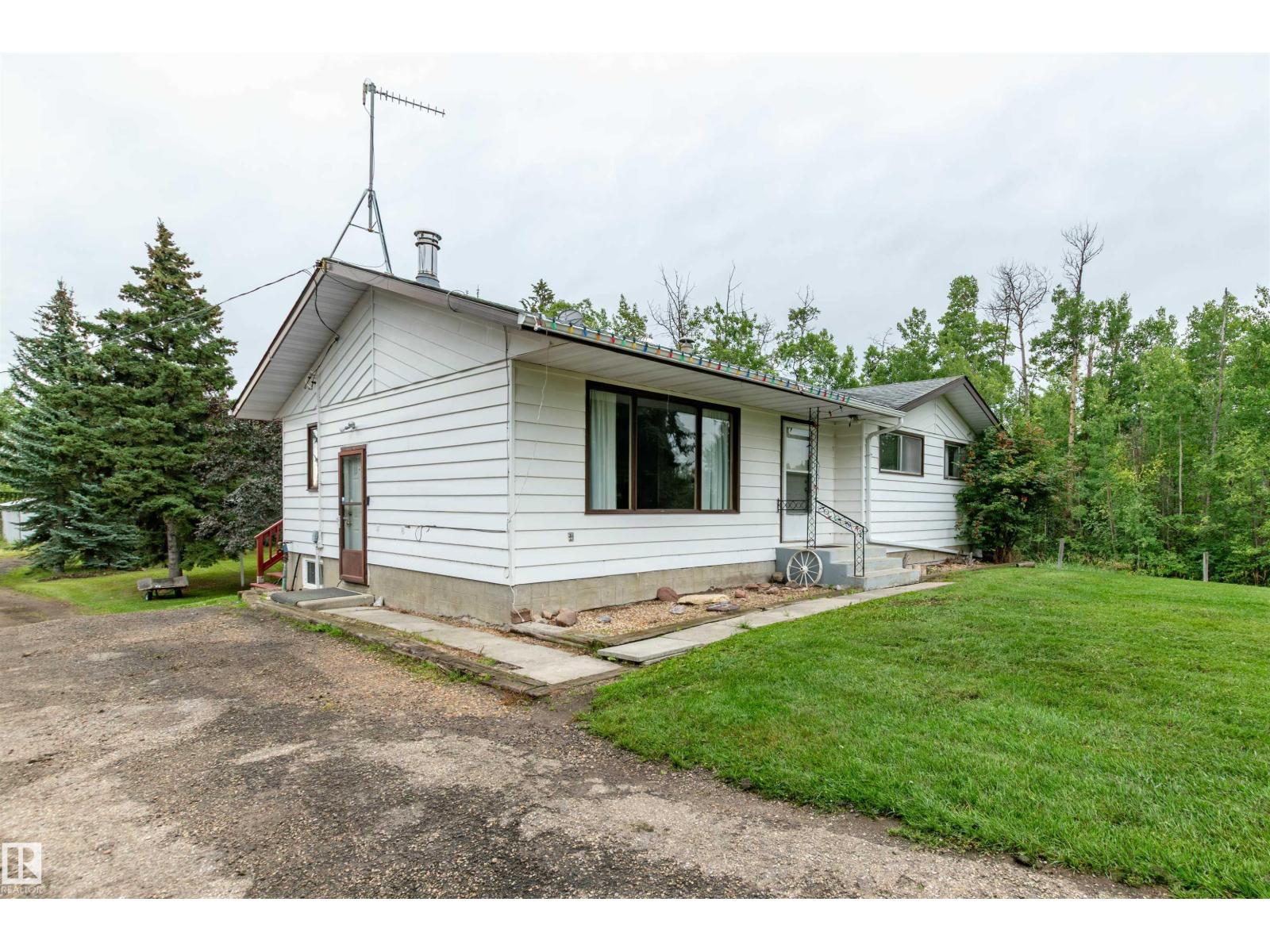 53121 Rg Rd 212, Rural Strathcona County, Alberta  T8G 1G1 - Photo 11 - E4452419