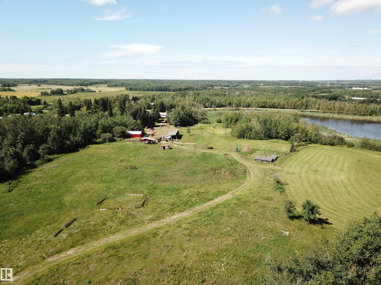 53121 Rg Rd 212, Rural Strathcona County, Alberta  T8G 1G1 - Photo 9 - E4452419