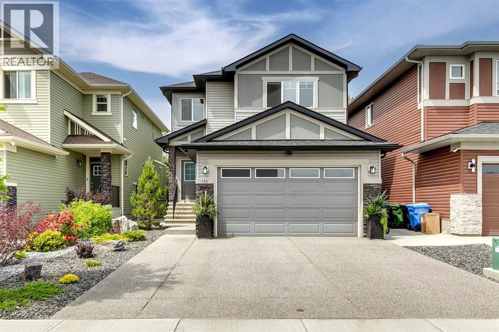 Property at 153 Walgrove Terrace SE image 2