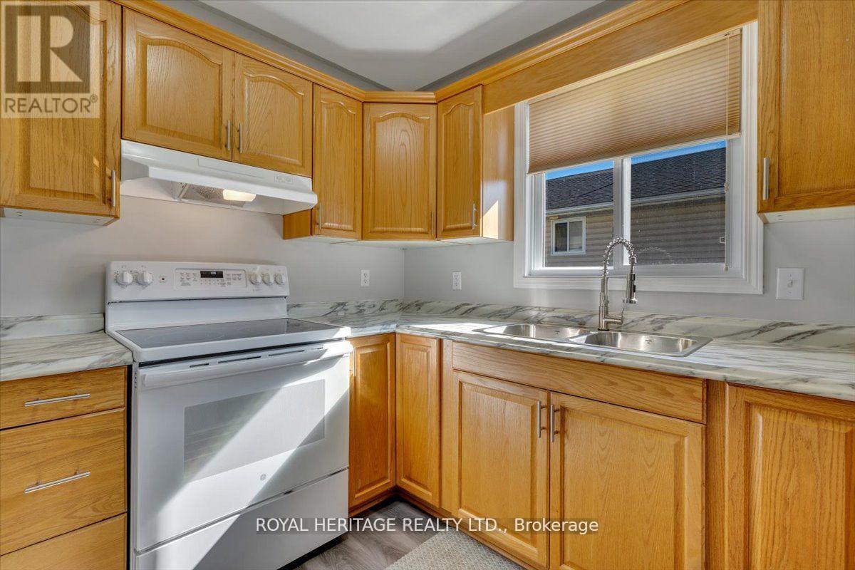 27 South Maloney Street, Marmora And Lake, Ontario  K0K 2M0 - Photo 13 - X12227298